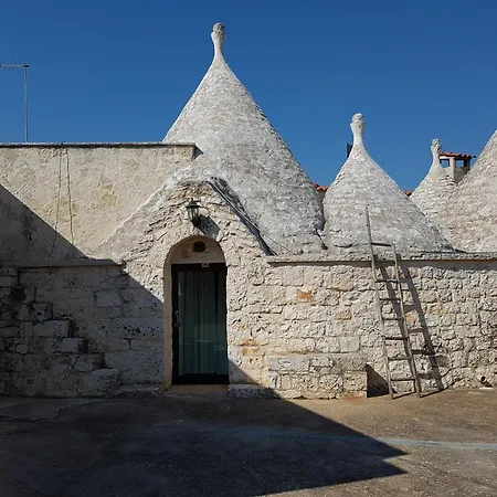 Il Trullo Di Lina Séjour à la campagne *